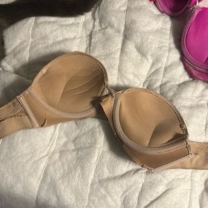 Strapless bombshell bra